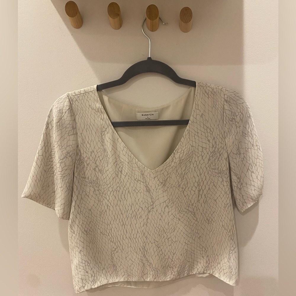 Babaton silk crop patterned shirt size S
